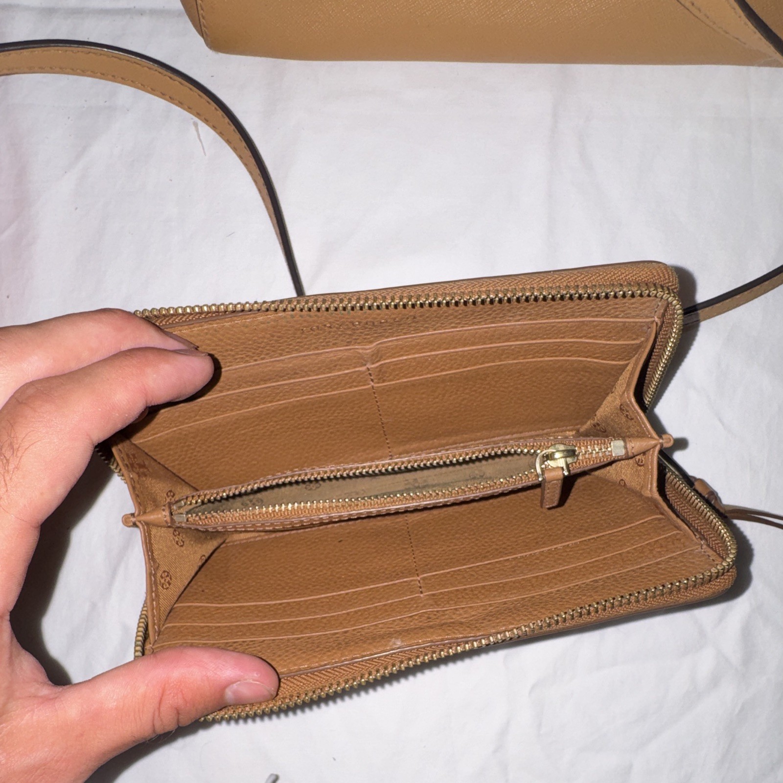 Tory Burch Brown Pebbled Zip Tote Detachable Strap Zip Wallet Gold Hardware