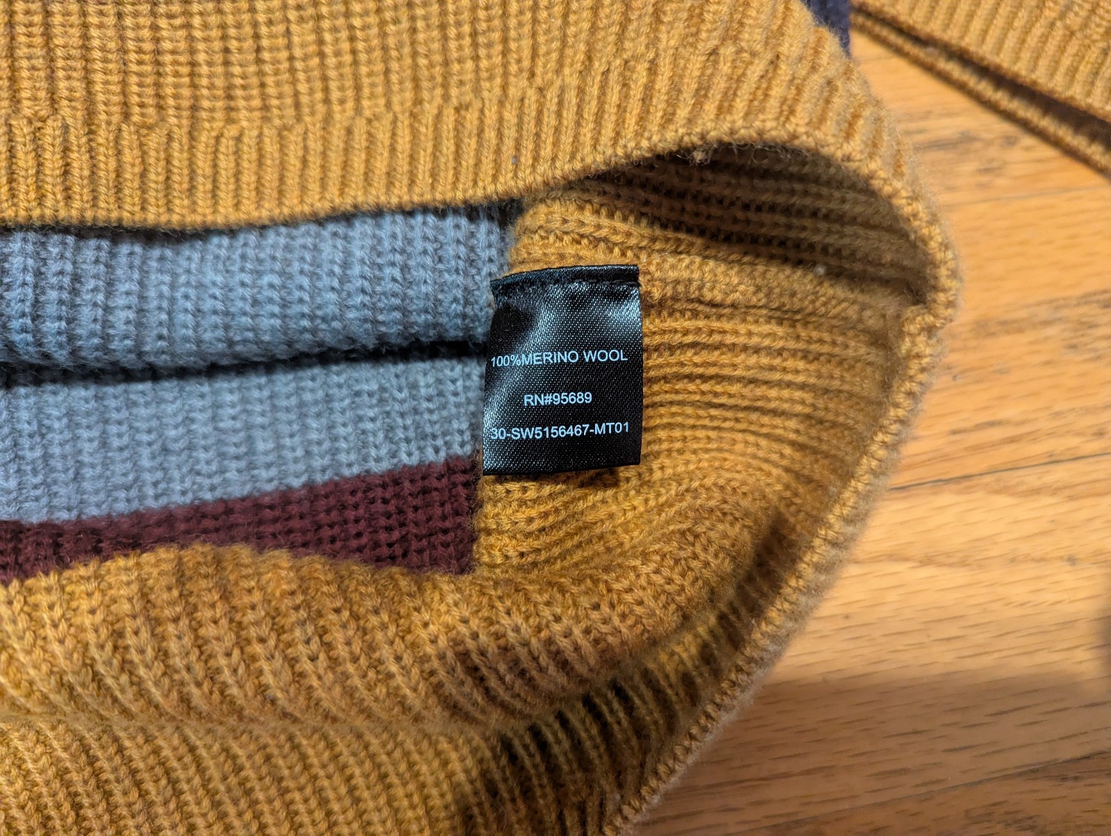 Todd Snyder Large (L) Multicolor Striped Knit Italian Merino Wool Sweater