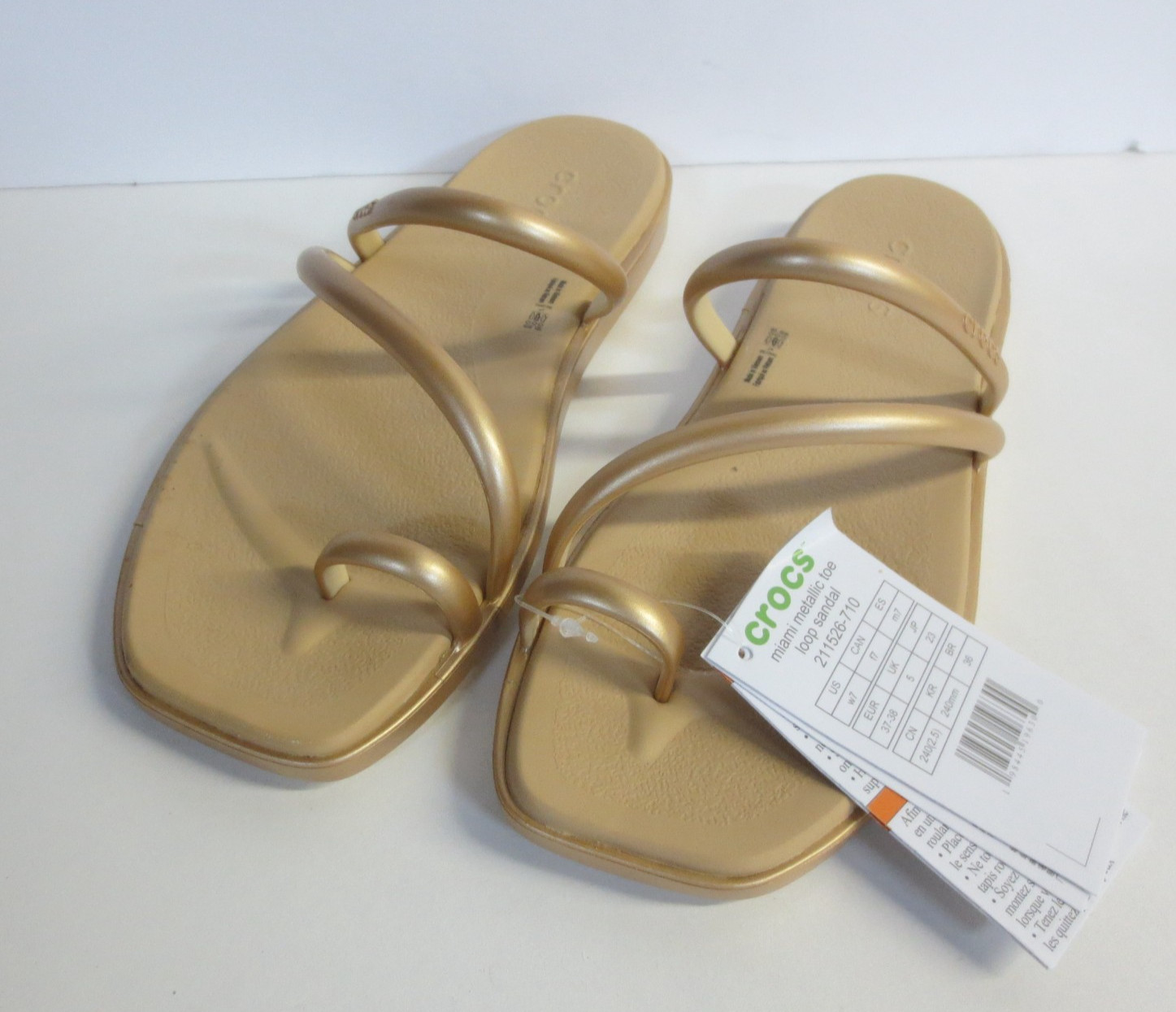 Crocs Women’s Miami Toe Loop Sandal Metallic Gold – US 7 OR 8