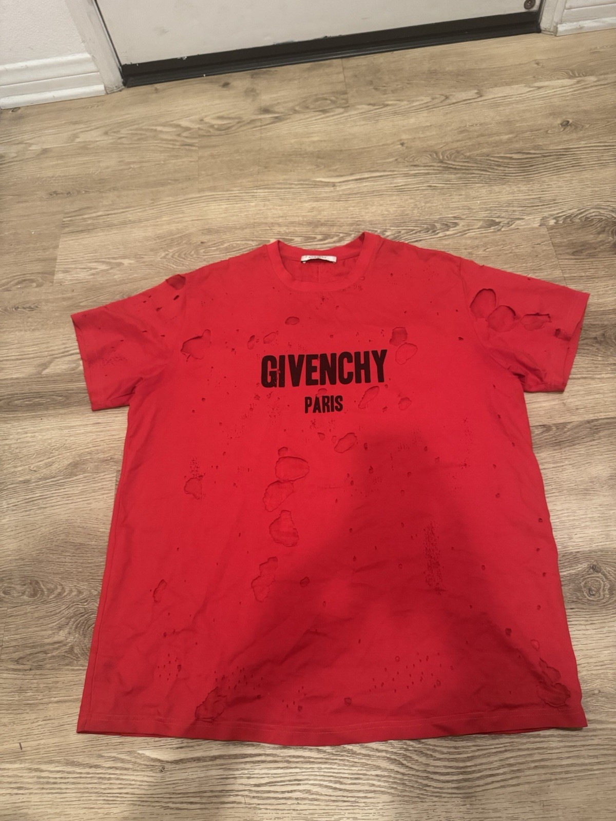 Givenchy Paris Red Distressed Colombian Fit Men’s T-Shirt – Size L