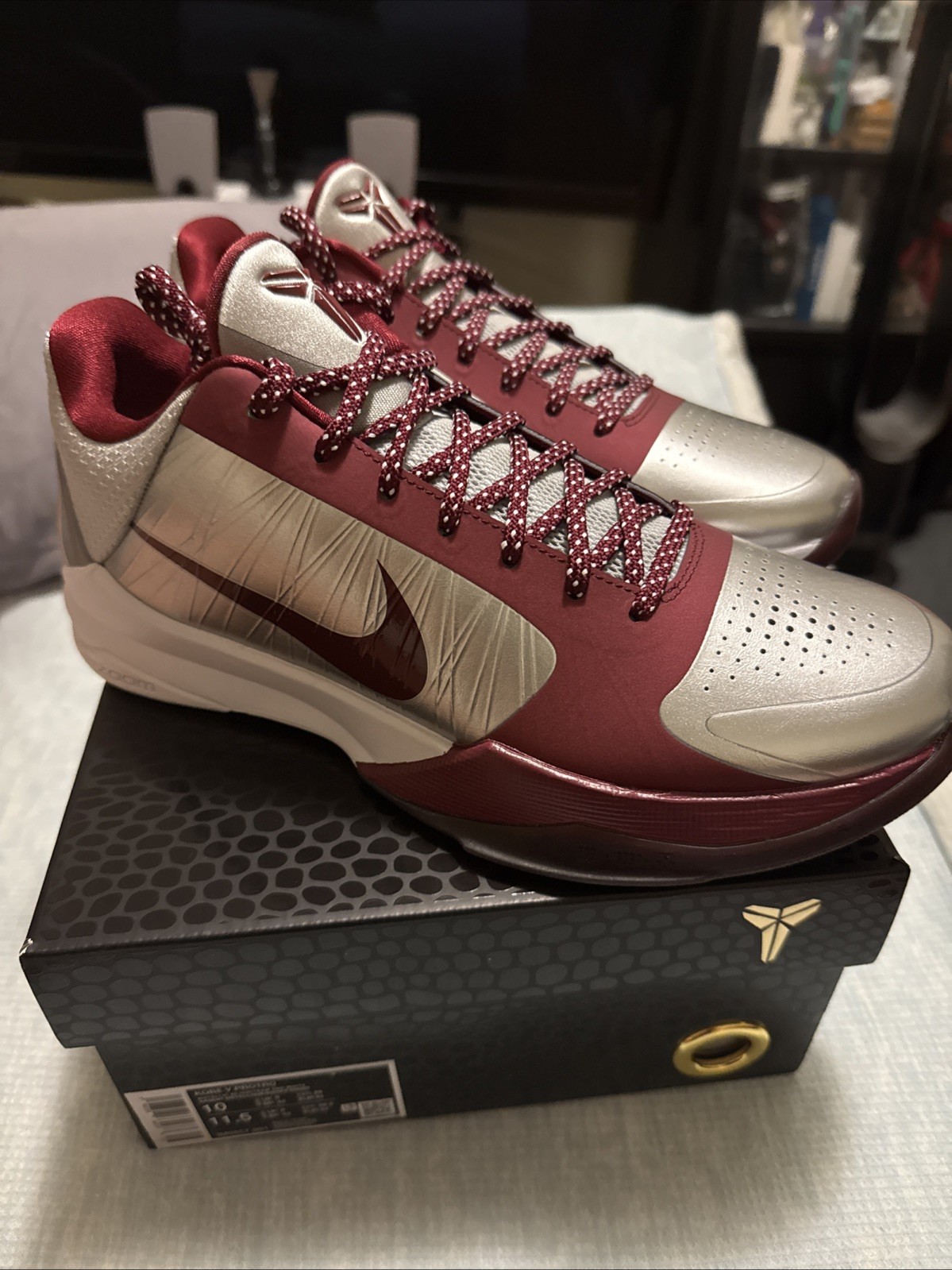 NIKE KOBE V PROTRO “Lower Merion Aces” Brand New Size Men’s 10 w/ Original Box