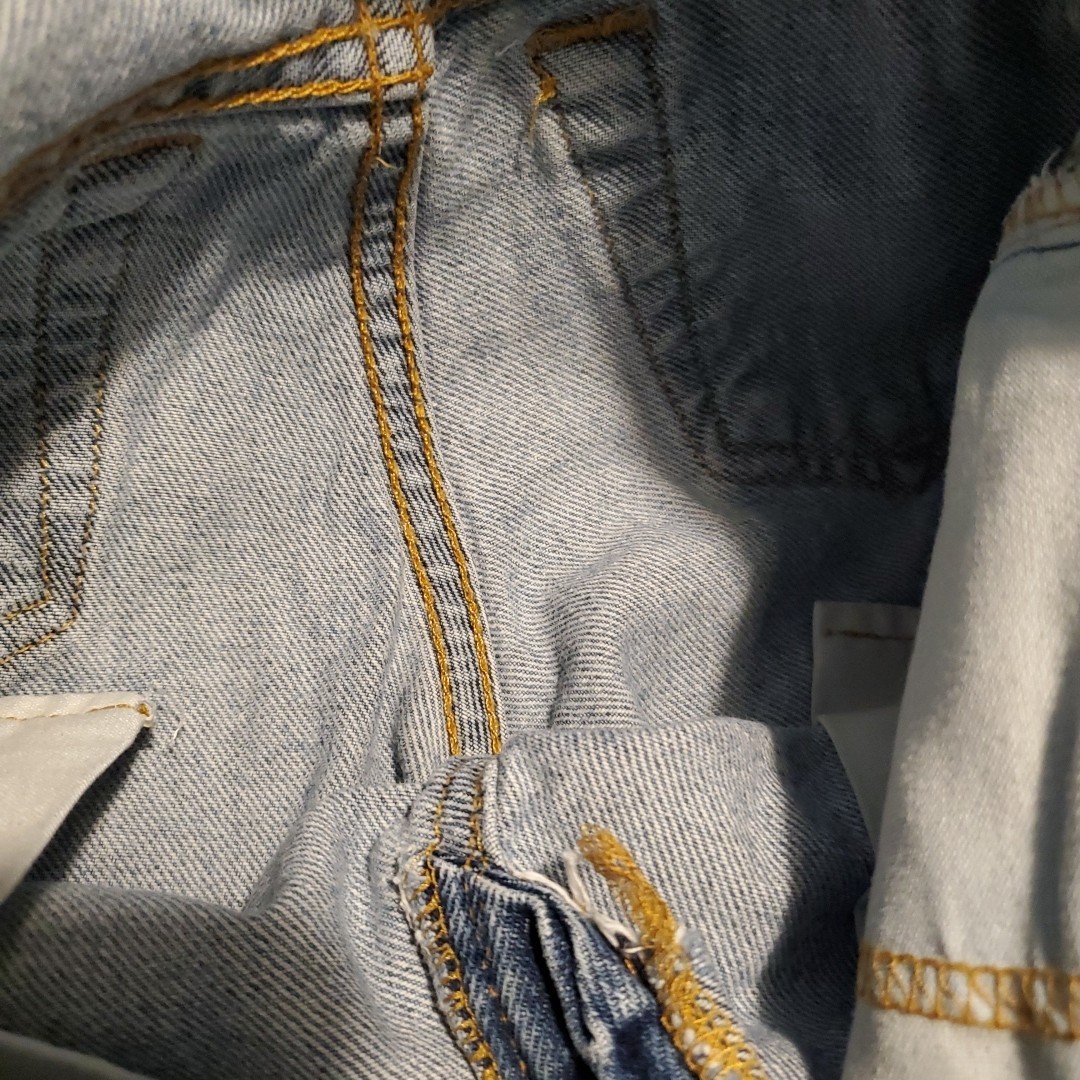 Vintage Levi’s 550 Blue Denim Jean Shorts 7X Reg Kids Red Tab Vintage
