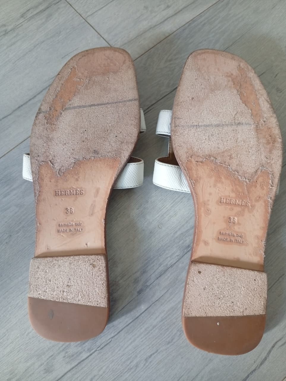Hermes Oran Sandals In White Size 38