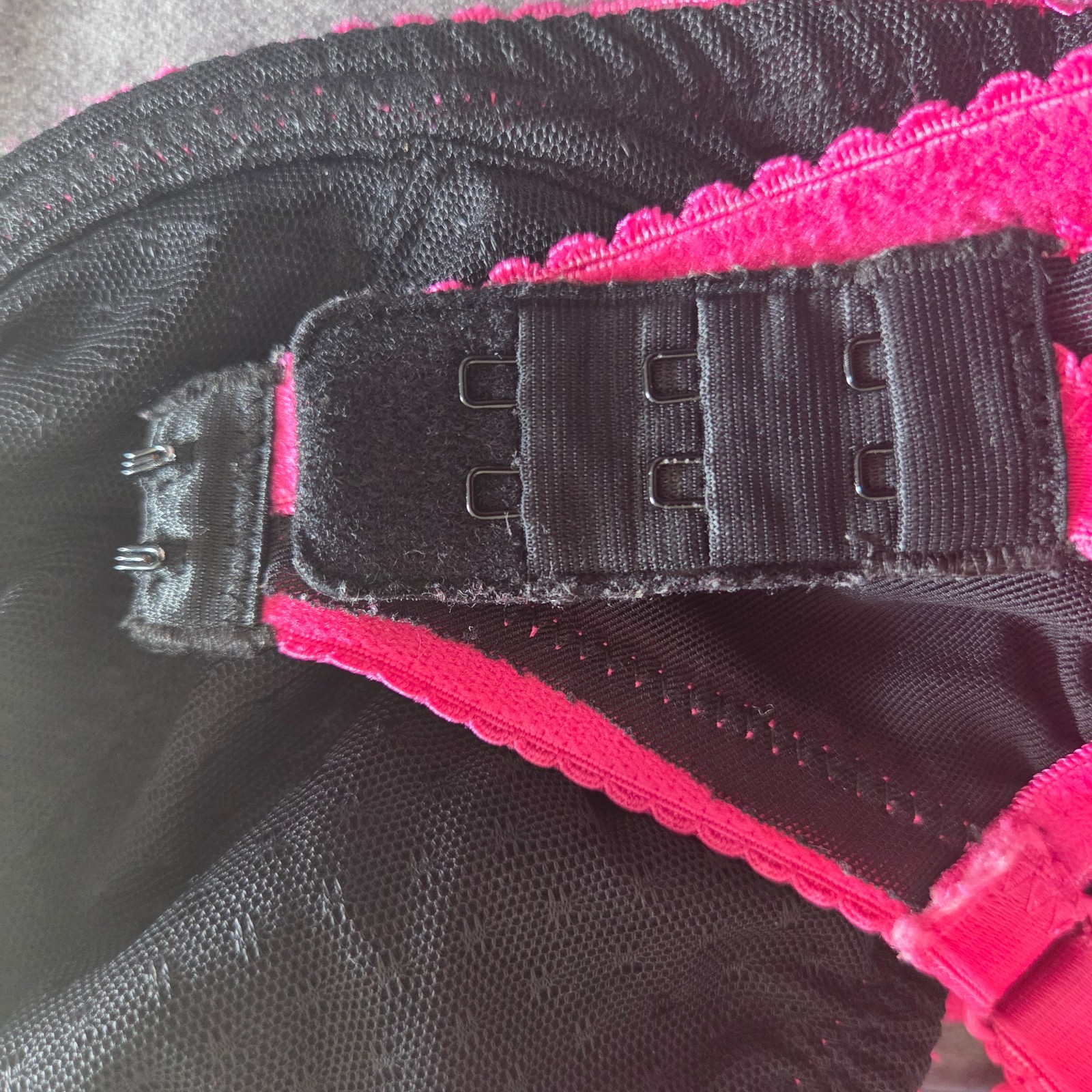 Debenhams Balconette Bra Womens 34DD Black Pink Non Padded Underwired Lingerie