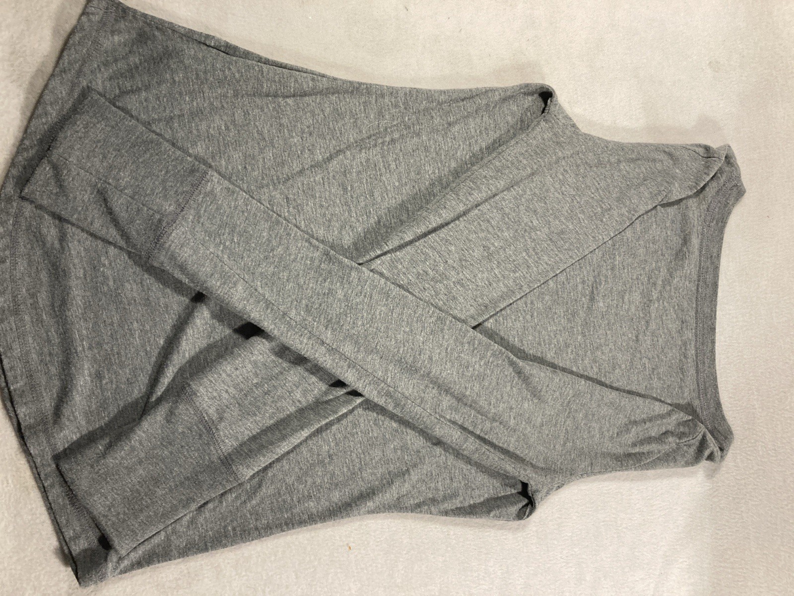 Mossimo Supply Co. Women’s Regular XS Gray Scoop Neck Long Sleeve Knit Tee