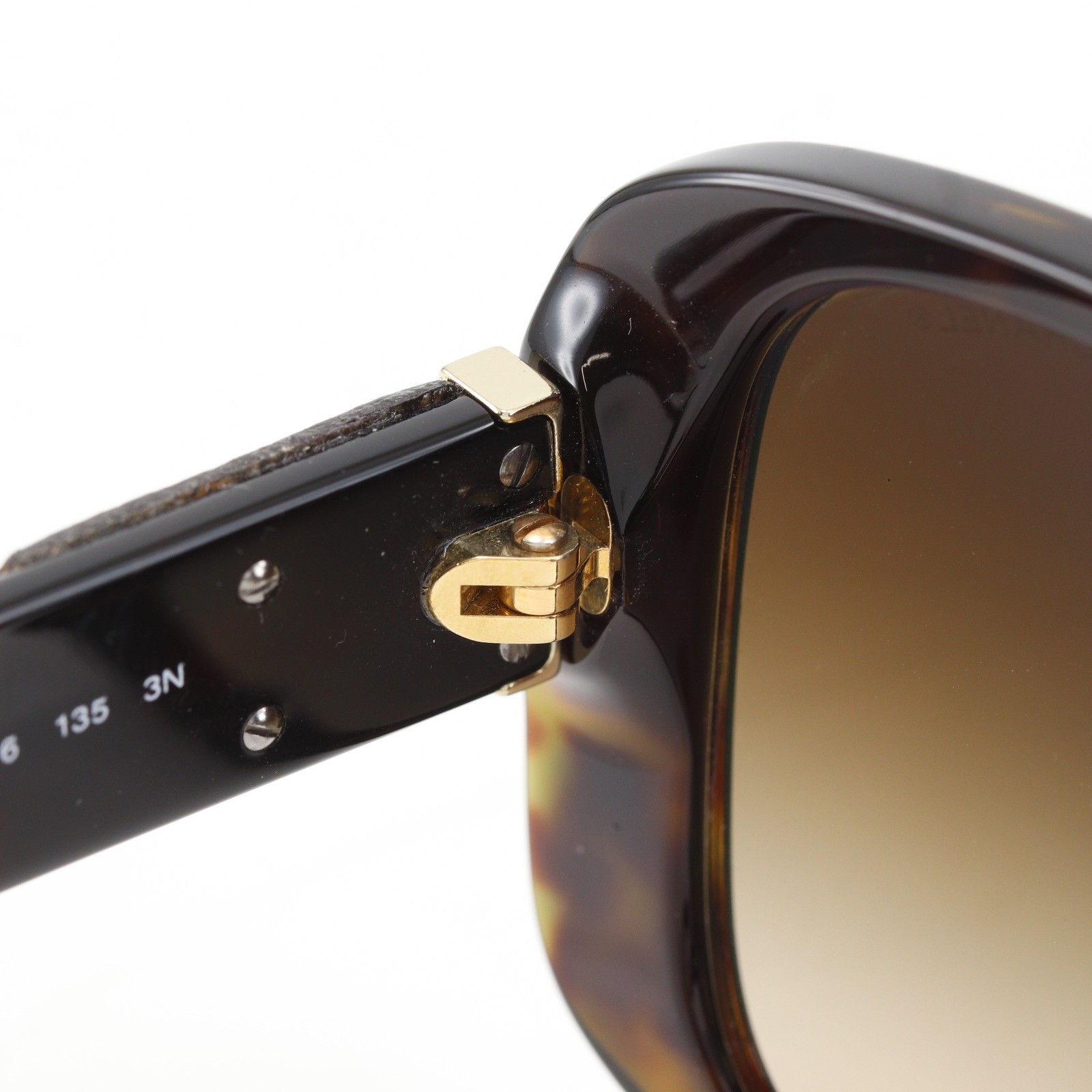 Chanel Coco Mark Turnlock Matelasse Sunglasses – DUTY FREE