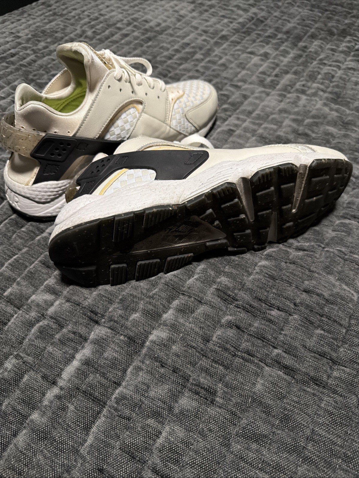 Nike Air Huarache Crater Premium Men’s Sneakers Size 11.5 White/Black DM0863 001