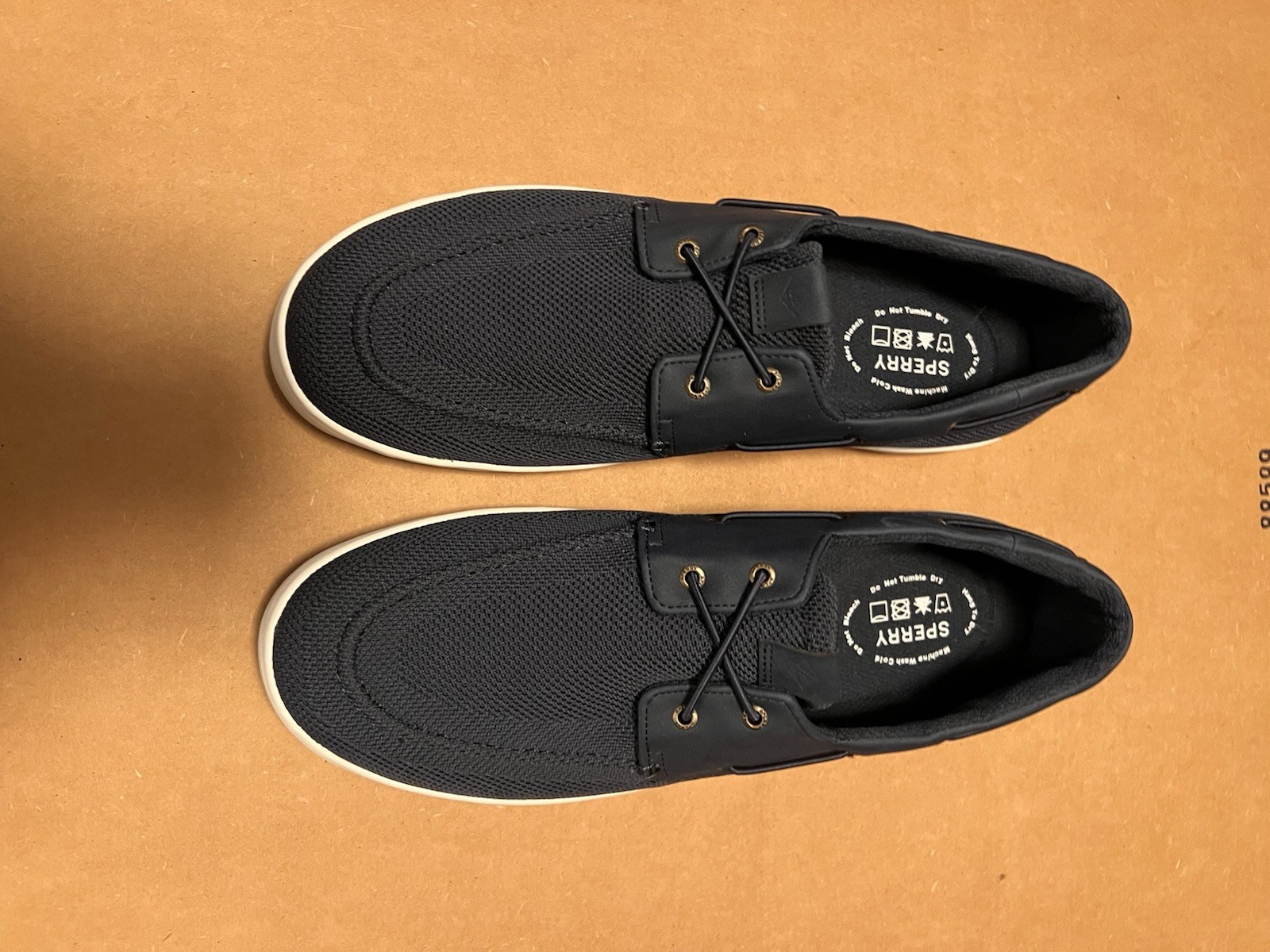 Men’s Casual Shoes Size 13