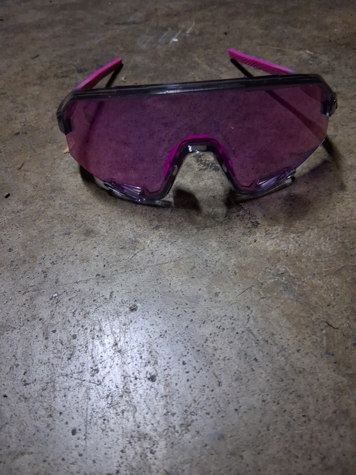 100% S3 performance sunglasses with a purple mirror lens