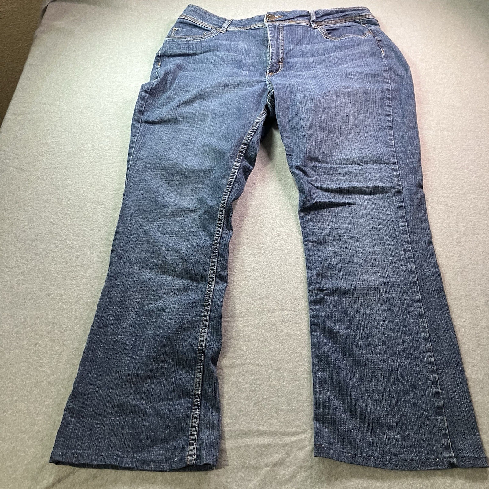 Lee Riders Women’s Jeans Size 18M Bootcut Classic Denim – Hemmed