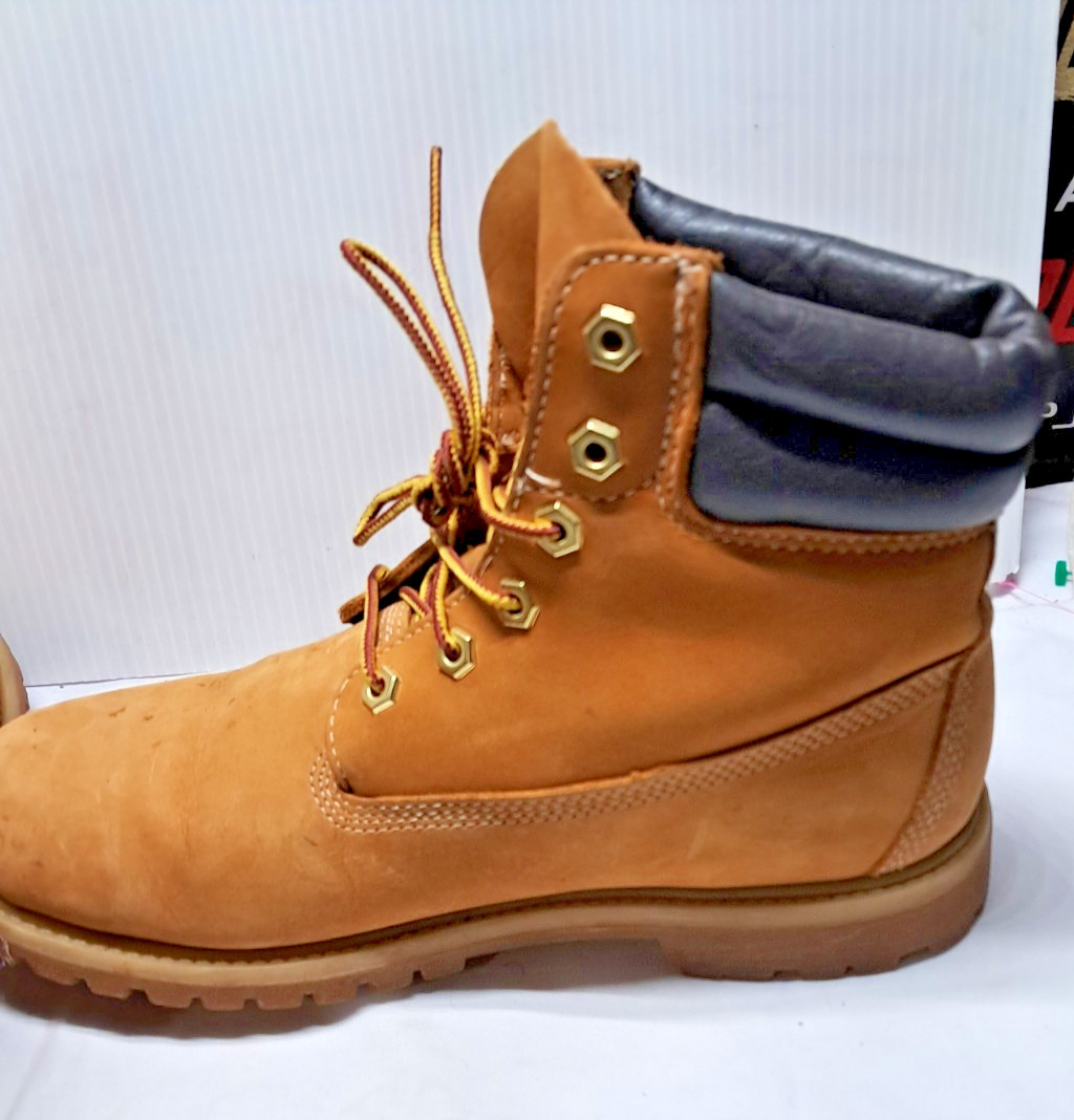 Timberland Waterville Nubuck Wheat Boots Double Collar Women’s Size 10 m