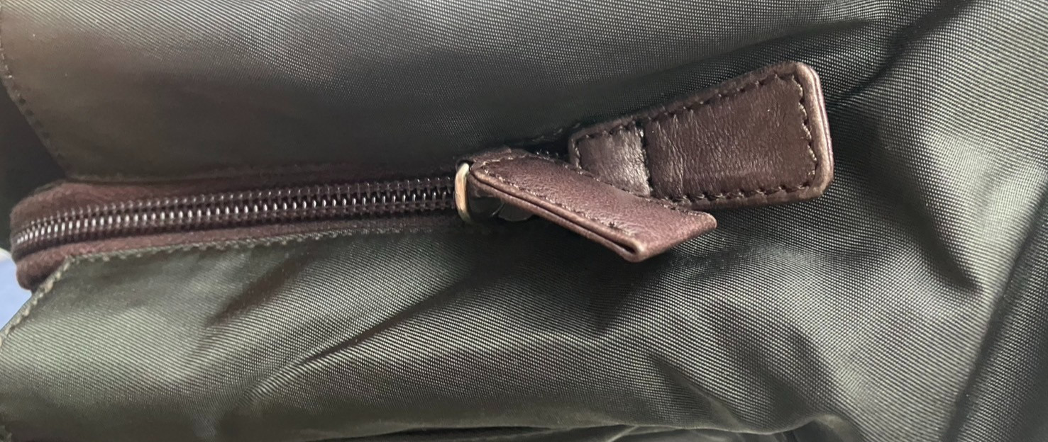 PRADA Shoulder Bag Cain Nylon Leather Green Khaki Triangle Logo Plate Black Auth