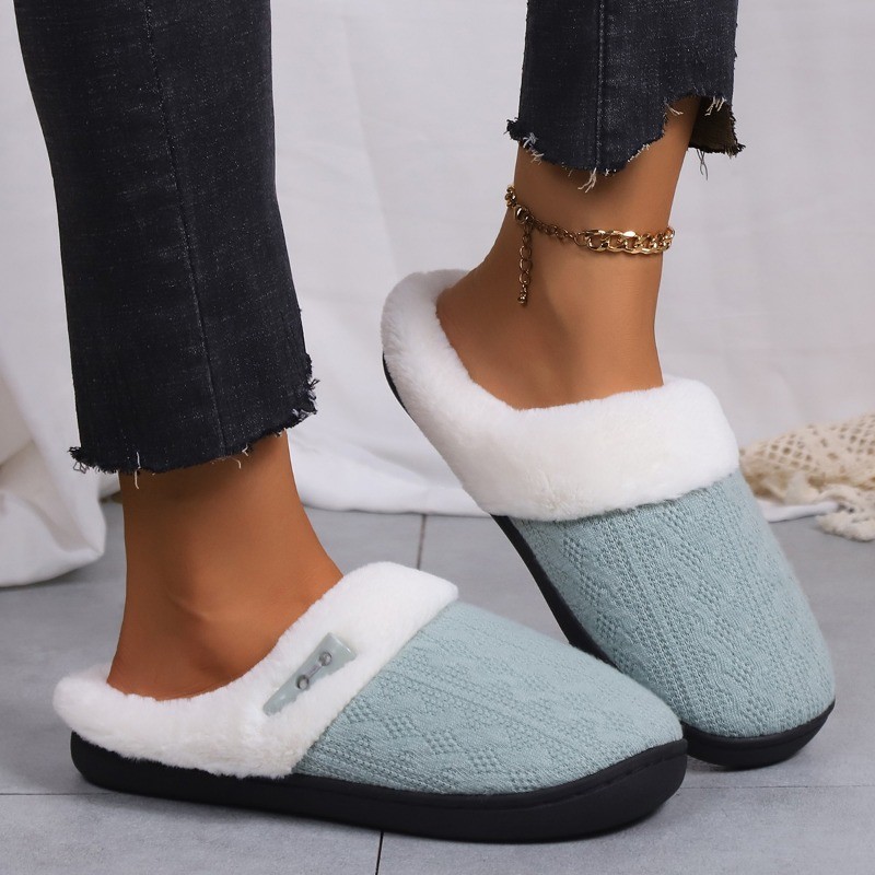 Women’s Cozy Fleece-Lined Slippers Plush Warm Cotton Indoor Non-Slip House Shoes