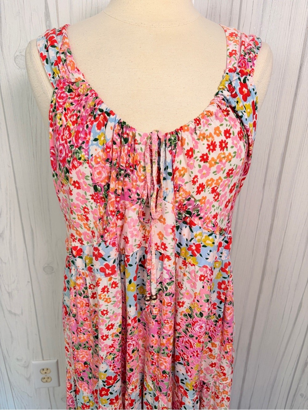 ANGIE Floral Cottagecore Tiered Maxi Dress Twisted Back Feature, 1X