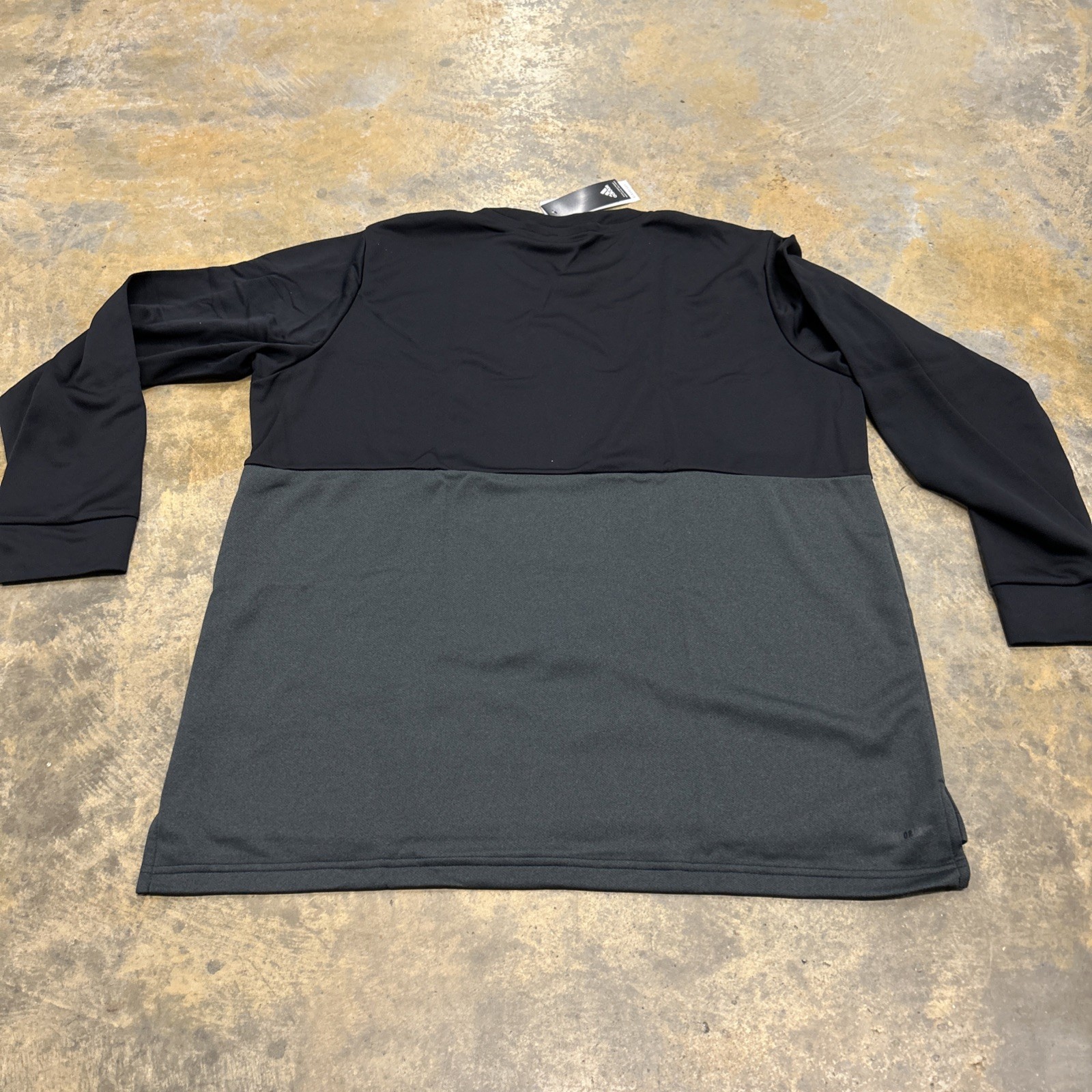 Adidas TI Crew Black/Grey FQ0005 Men’s Size Large NWT