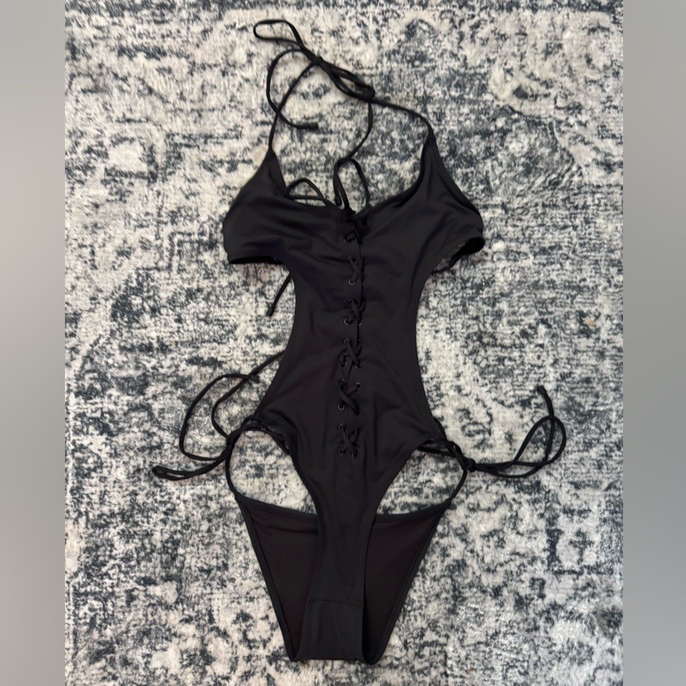 Skims lace up halter monokini onyx one piece swimsuit Large