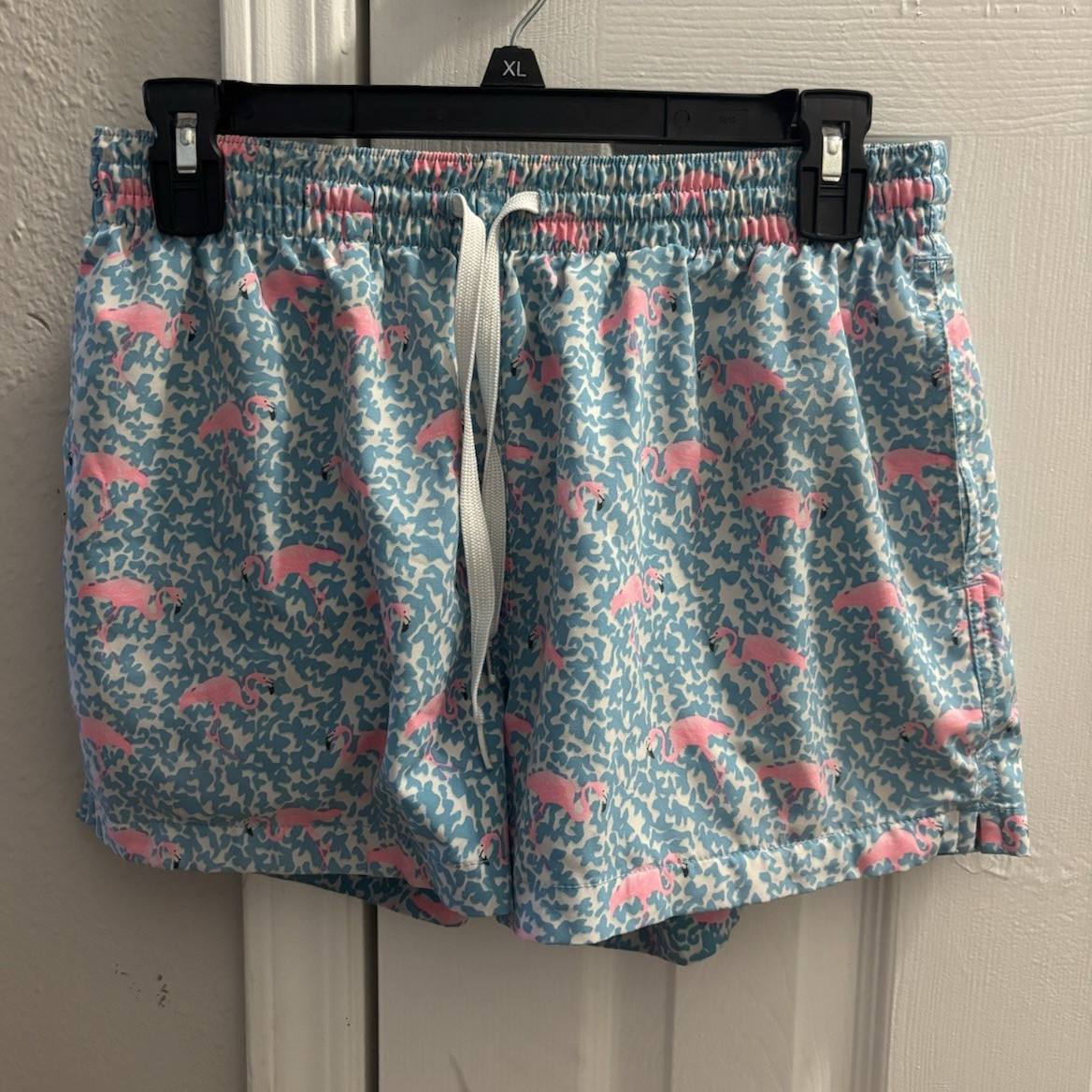 Chubbies Men’s Flamingo Swim Trunks Blue/Pink M 4″ Inseam Drawstring Waist