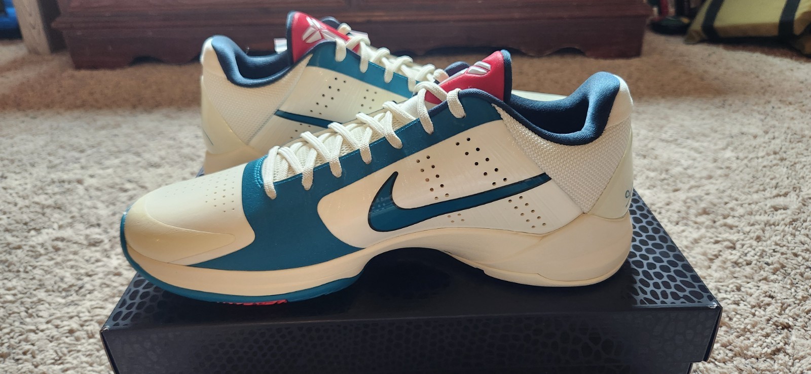 Size 12 – Nike Kobe 5 Protro Caitlin Clark Coconut Milk