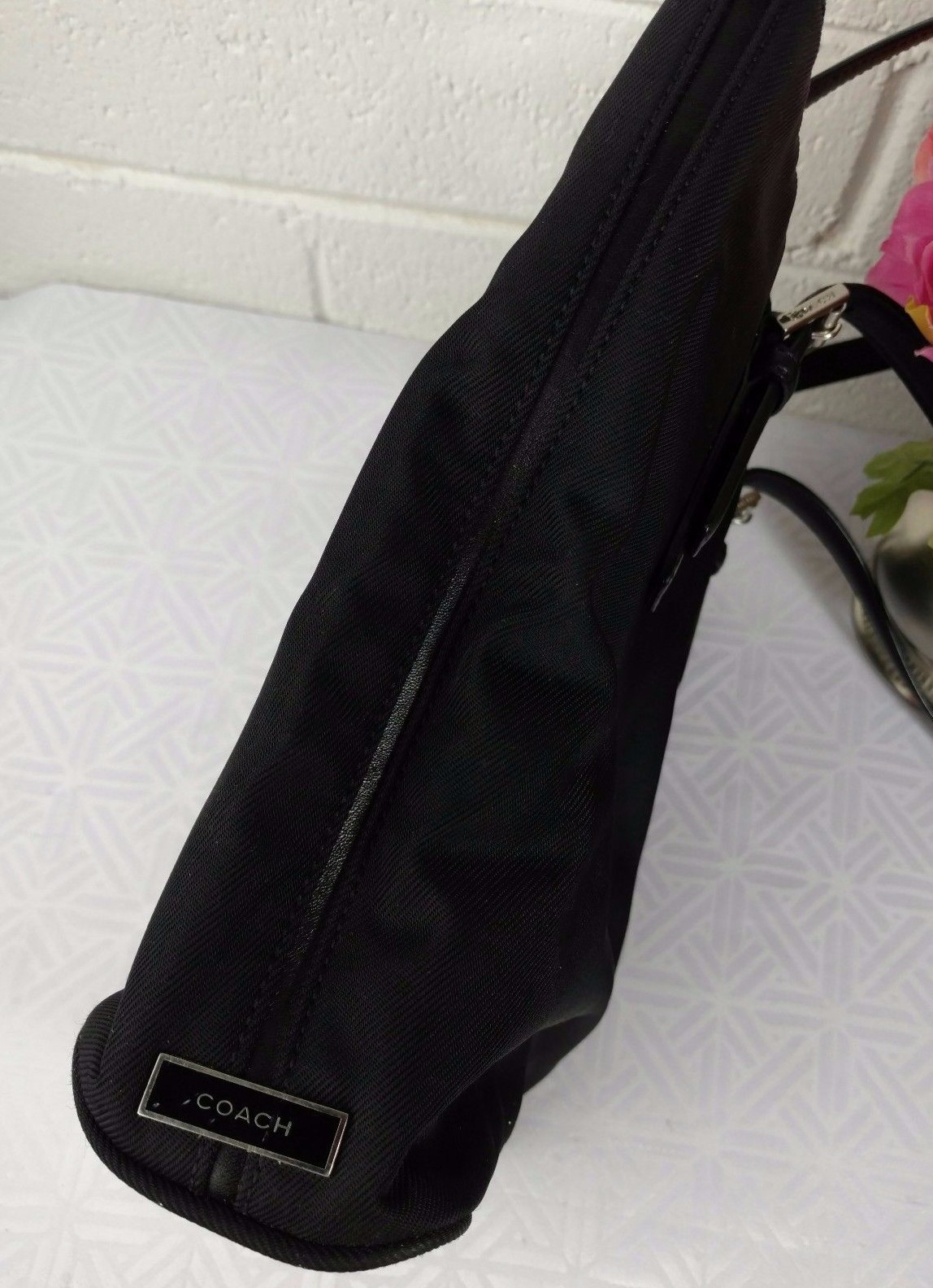 COACH VINTAGE BLACK JACQUARD/TRIM LEATHER No. 9321 SHOULDER BAG PURSE