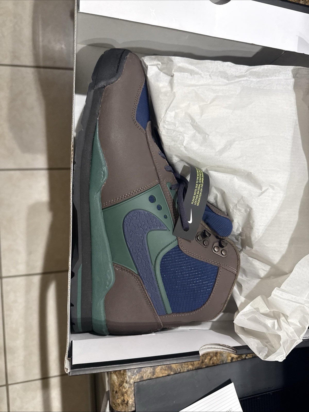 Nike BLTRO SP Boots Baroque Brown/Midnight Green