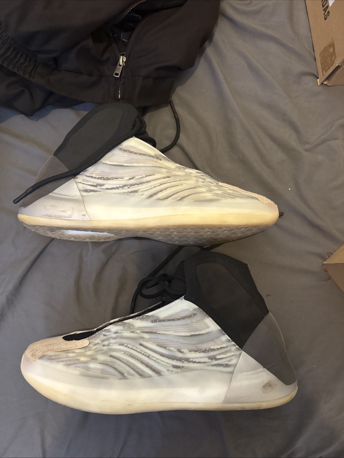 Size 11- Adidas Yeezy Basketball Quantum