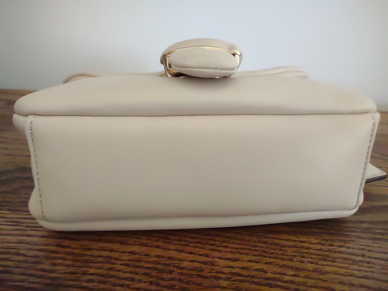 ❤️ NWT Coach Pillow Tabby 18 Mini Brass/Ivory C3880 Shoulder Bag