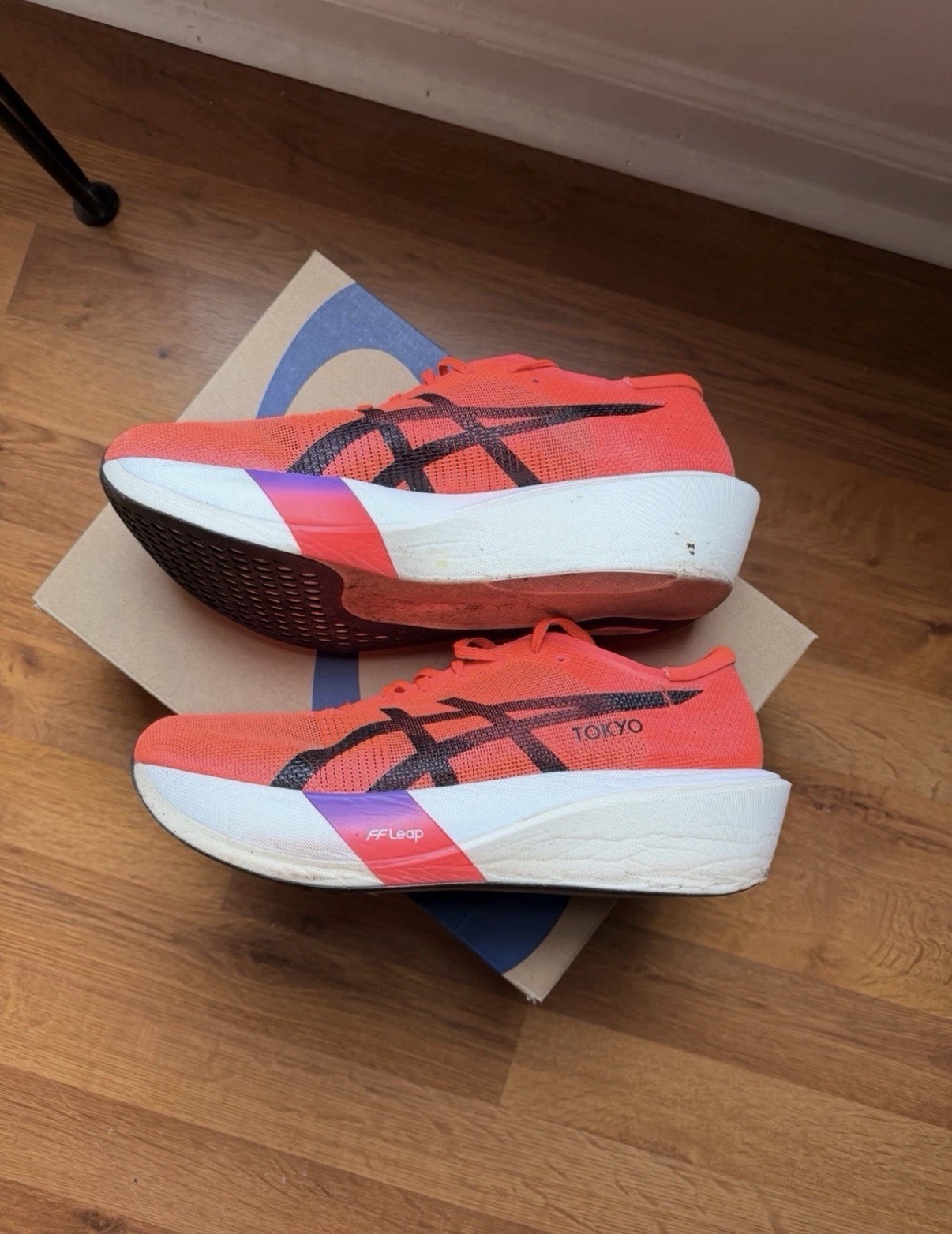 Size 9.5 – ASICS Metaspeed Edge Tokyo Flash Red (37miles)