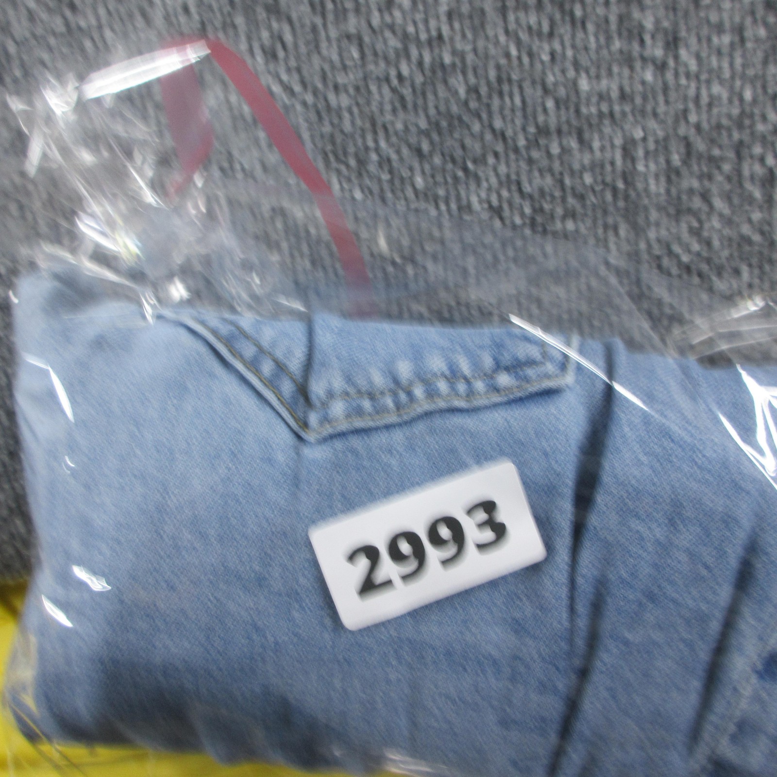 Levis 511 Jeans Mens 32×30 Blue Slim Straight Light Wash Distressed Denim