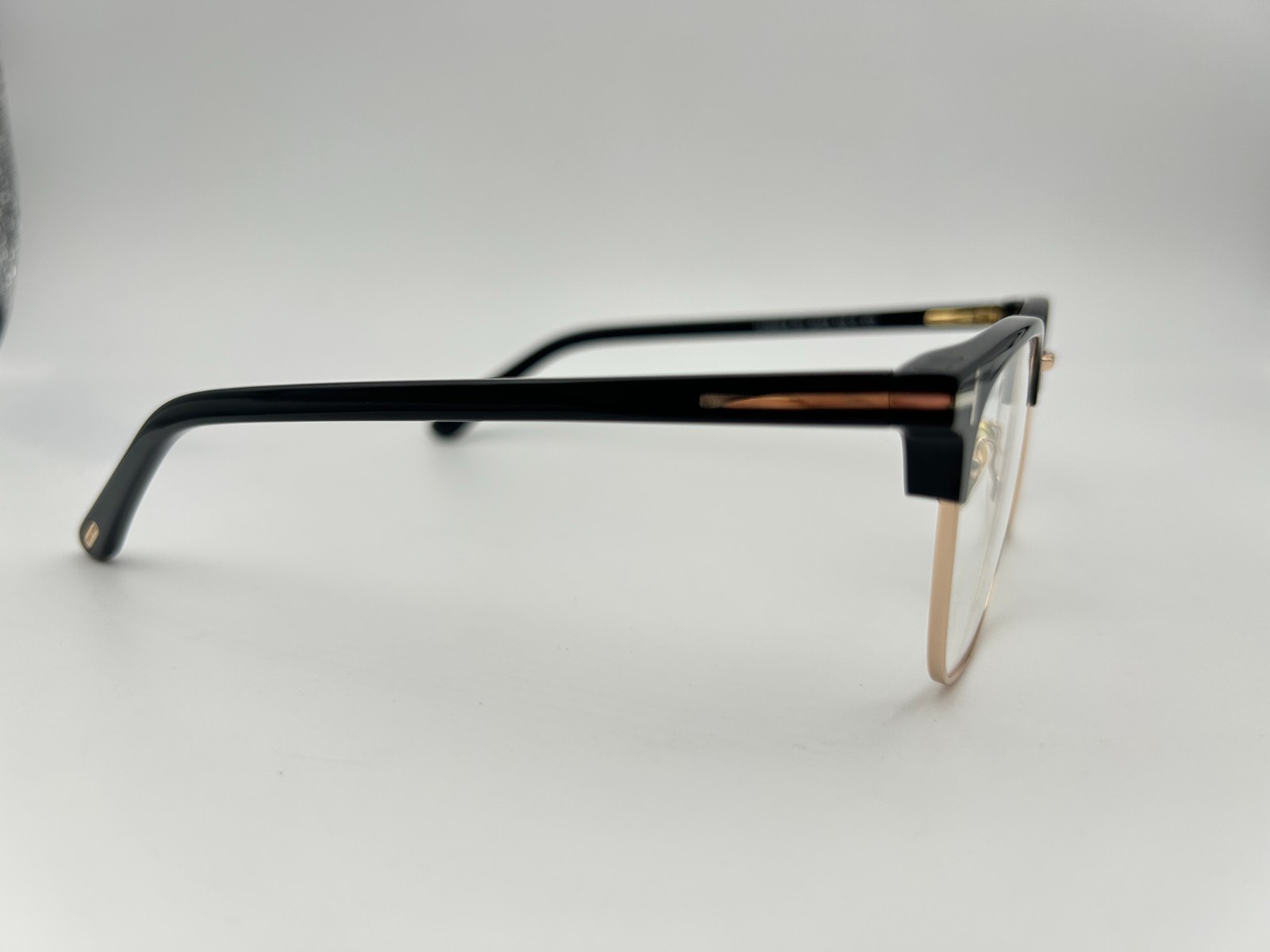 Tom Ford Sunglasses TF5683-B 001 Black Gold Gray 54 18 145 Clip on Blue light