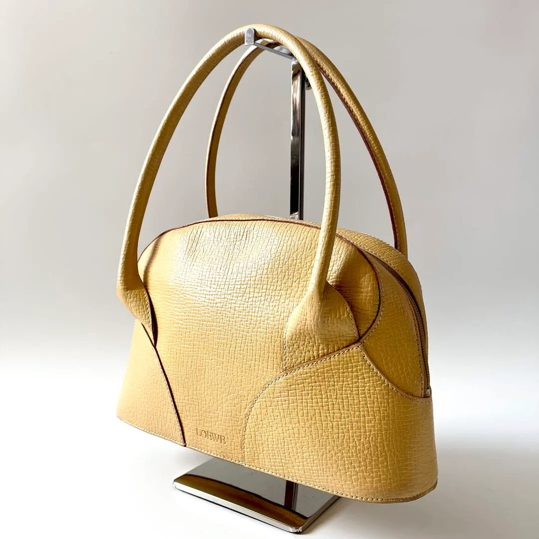 Loewe Brown Leather Handbag Timeless Designer Luxury Carryall Style JP