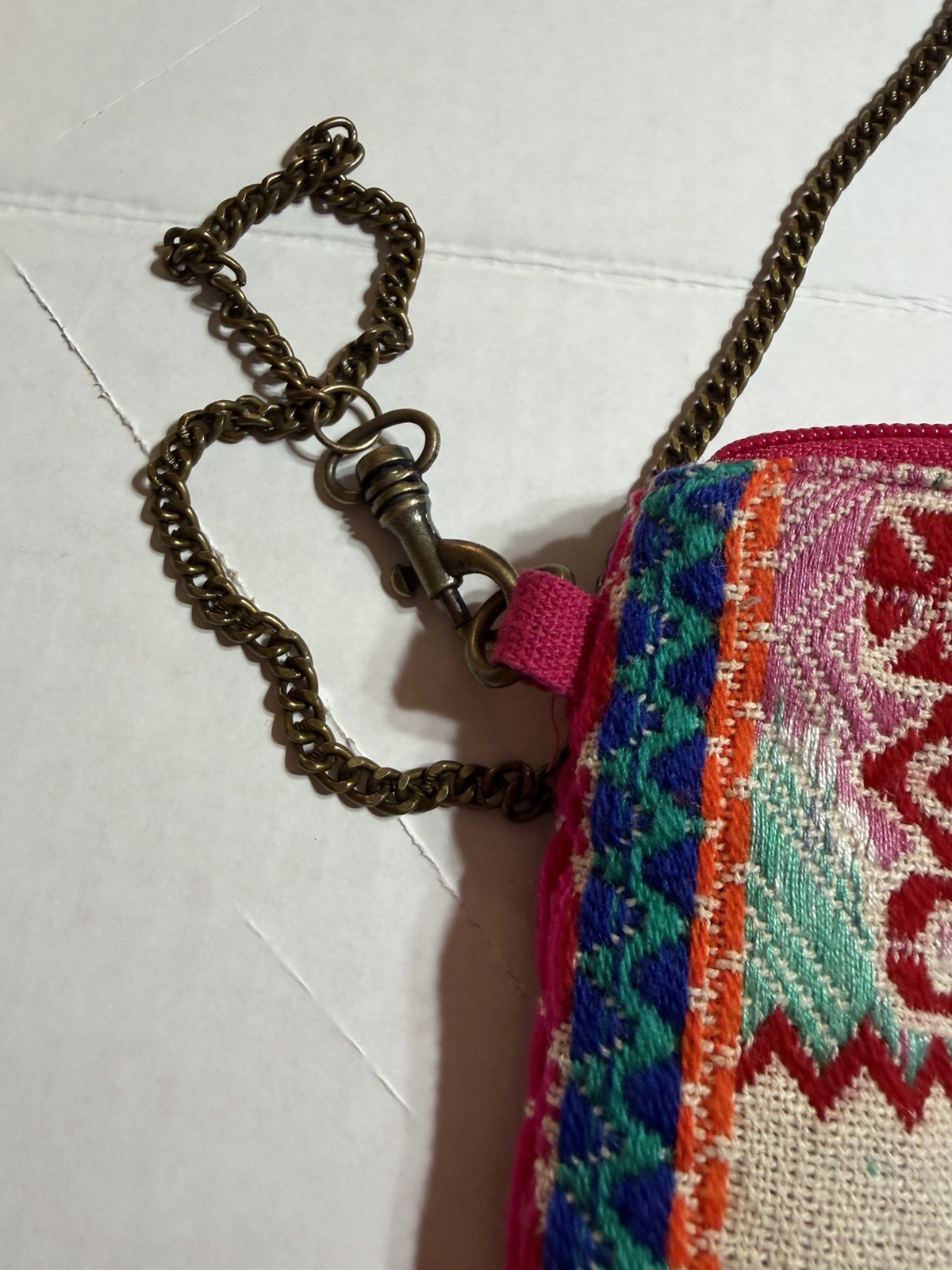 NWOT Handmade In India Embroidered Crossbody Bag W/20 “ Removable Chain Strap.