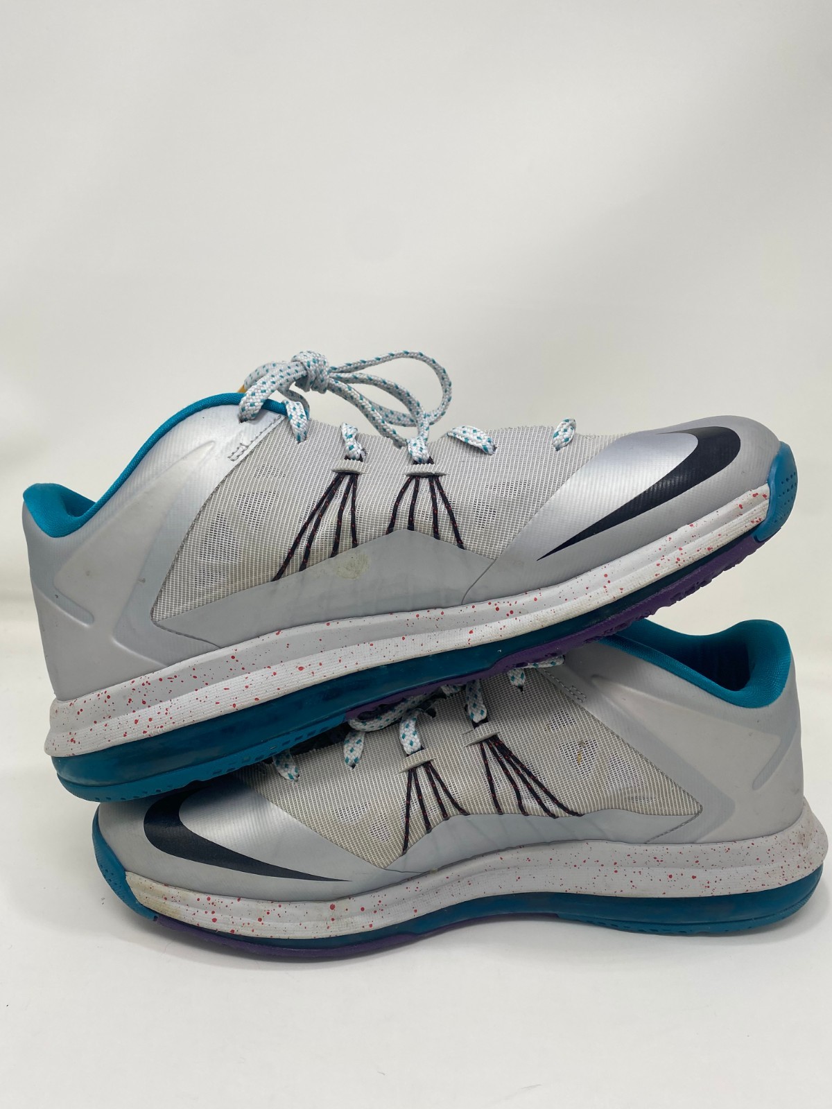 Size 9.5 – Nike Air Max LeBron 10 Low Tropical Teal Platinum