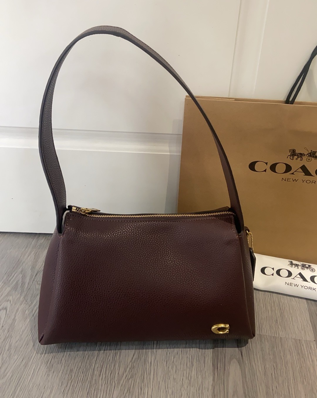 Coach Lola Shoulder Bag Maple Brown Pebbled Leather Gold Hardware Women’s Purse