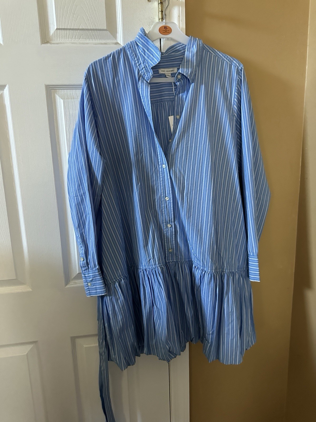 Free Assembly Striped Dress Size 2XL Blue And White Striped Bubble Dress NWT