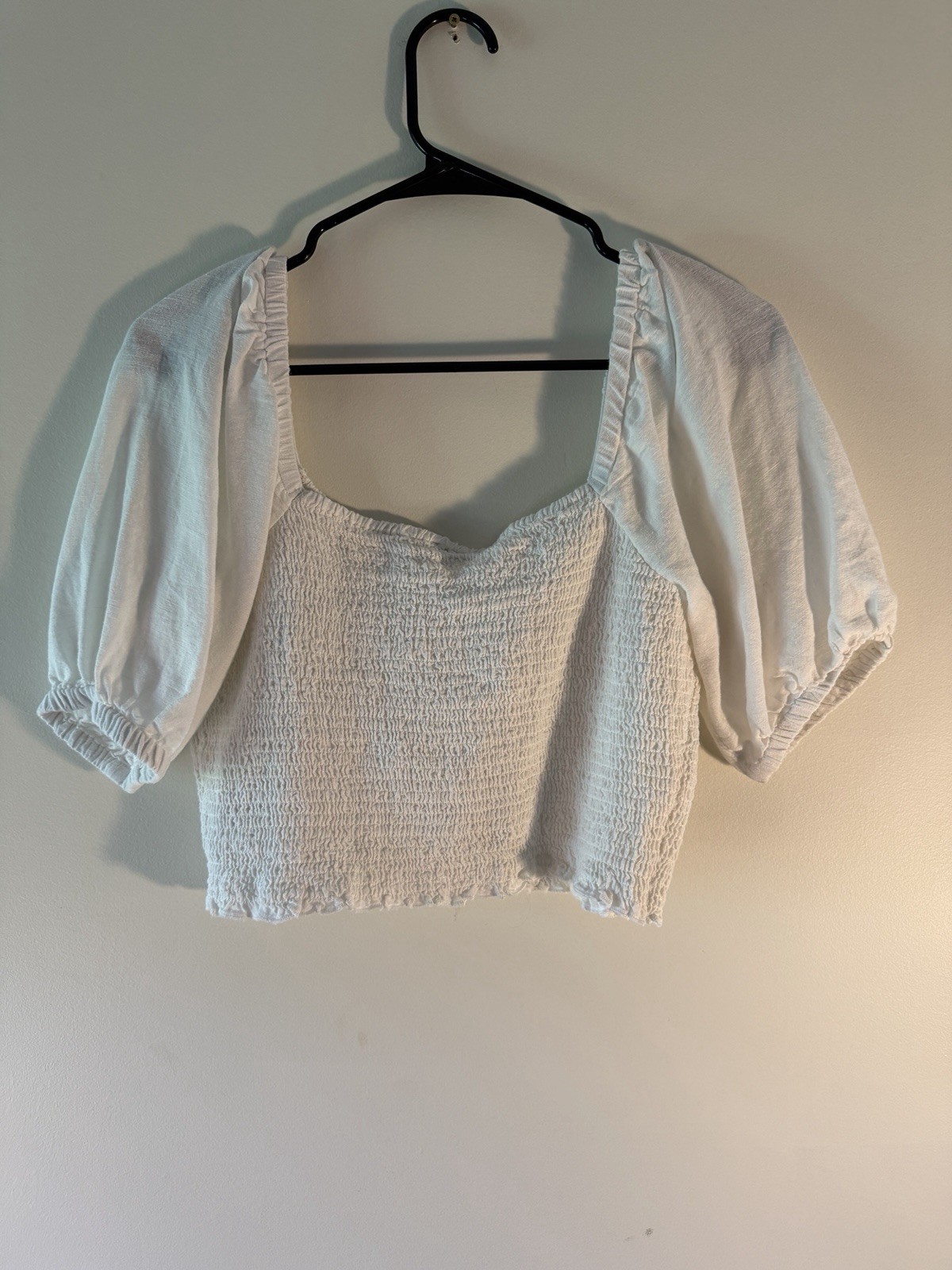 American Eagle Smocked Crop Top Womens M White Puff Sleeve Cotton Linen