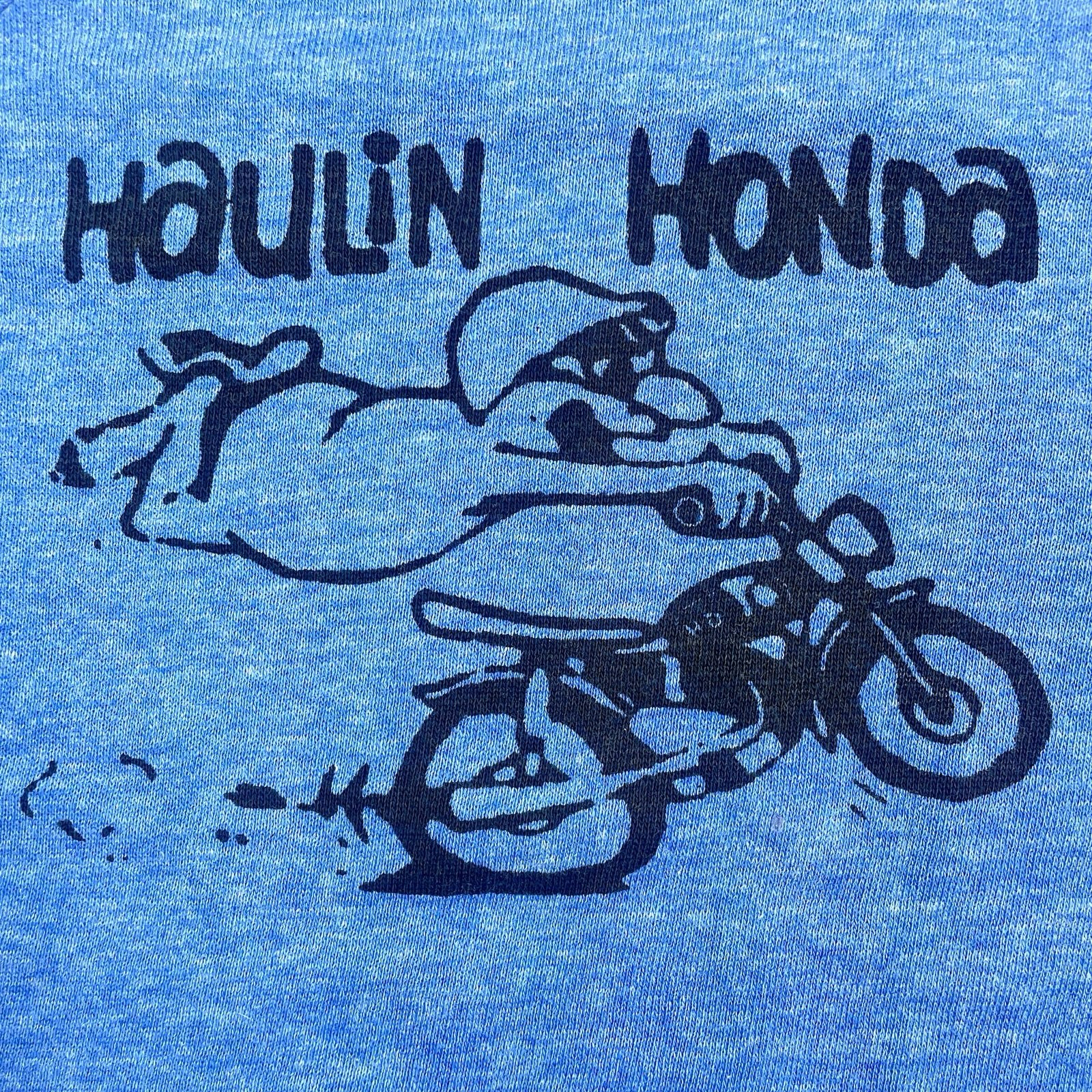 VTG 70s “Haulin Honda” 20.75” x 21” w/ Felt Back Patch Short Sleeve Sweatshirt