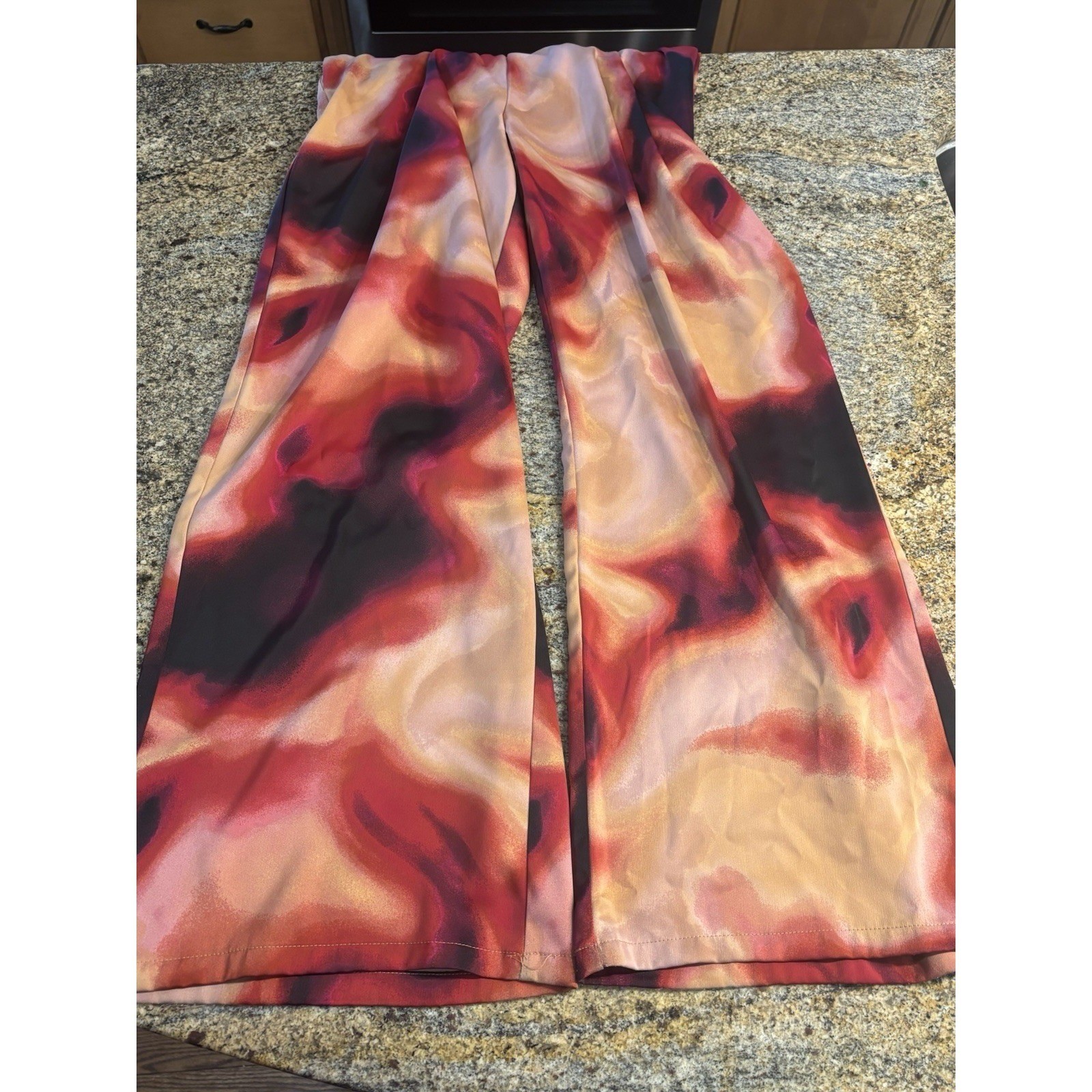 Nina Parker Trendy Printed Pants Plus Size 1X Red Black Purple – (RED)