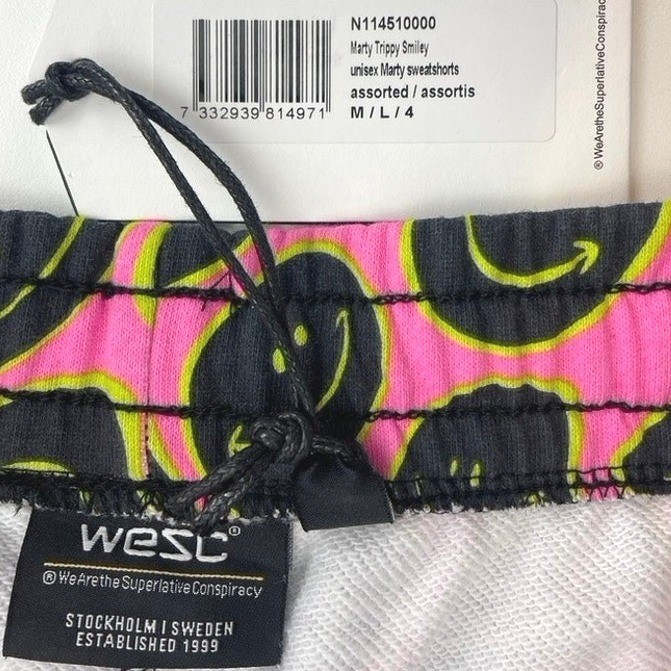 NWT WeSC Unisex (M/L) Shorts Pink Marty Smiley Cotton Skate Rave Retro Pocket