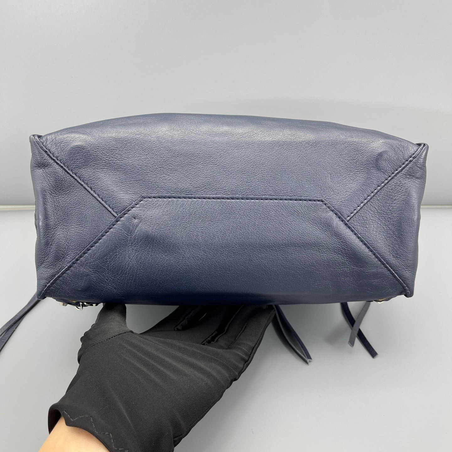 Balenciaga Studded Papier A6 Zip Around Tote Dark Blue Calfskin (ym051426d2r)