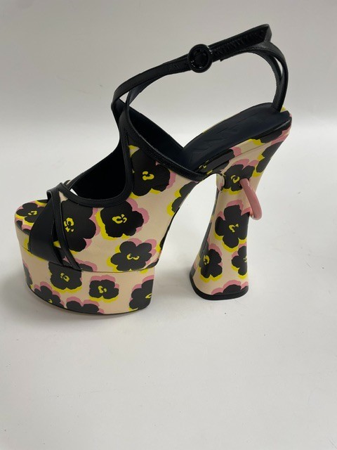 Lanvin Paris Black Floral Platform Sandal Heels Ankle Strap EU37 US 7 MSRP $2145