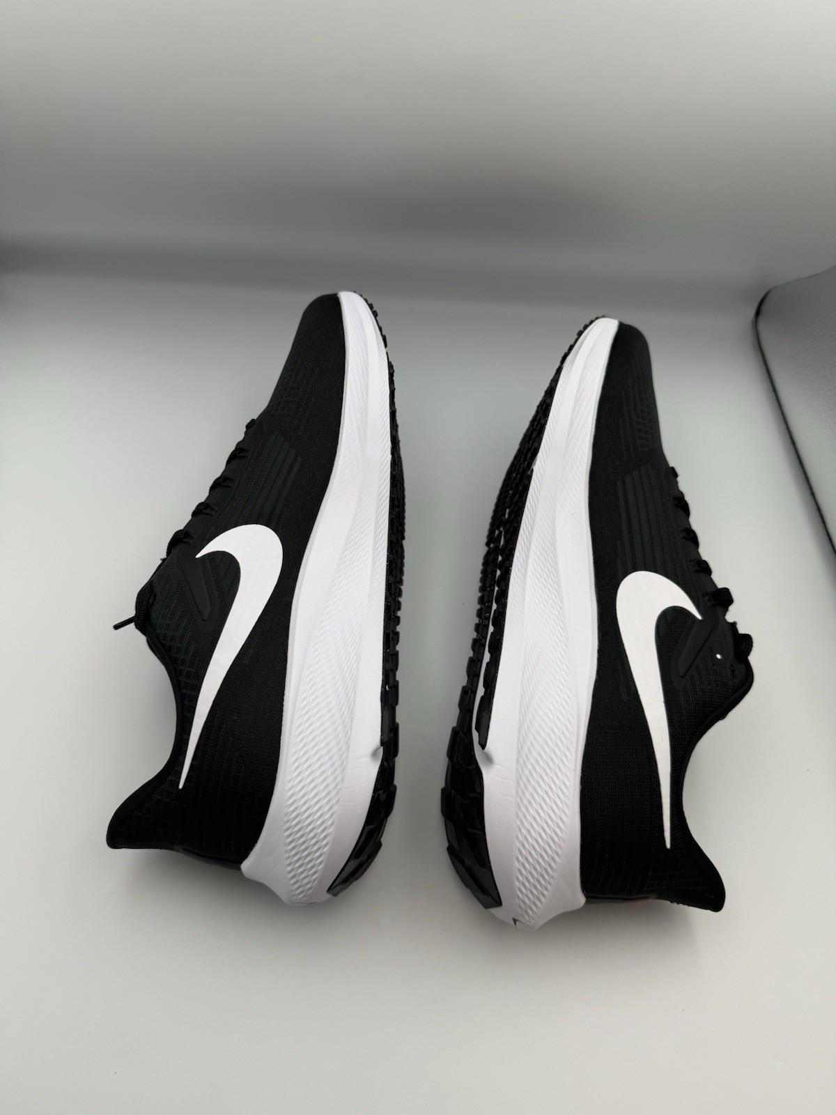 Nike Air Zoom Pegasus 39 Black White Me’ns Size 13 Running Shoes DH4071 001 New