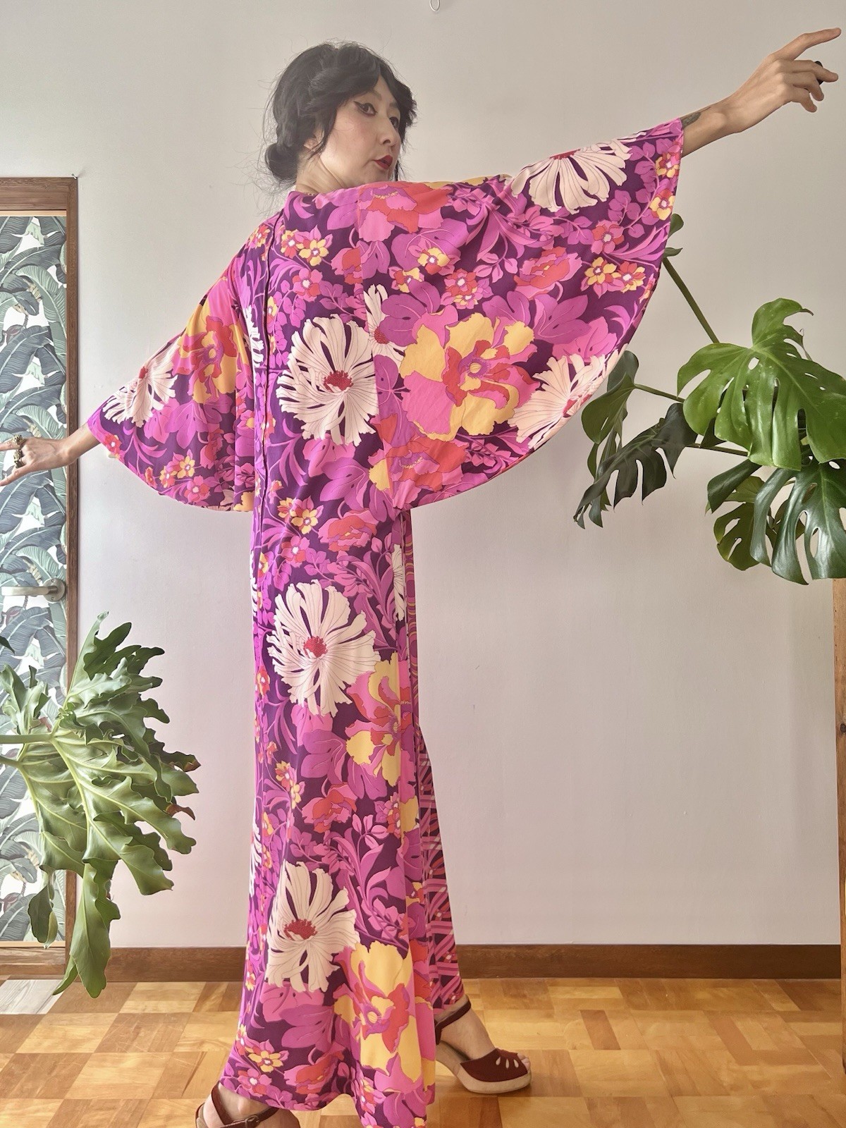 1970s Mr. B of California Psychedelic Floral Wing Sleeve Caftan Dress Maxi Gown