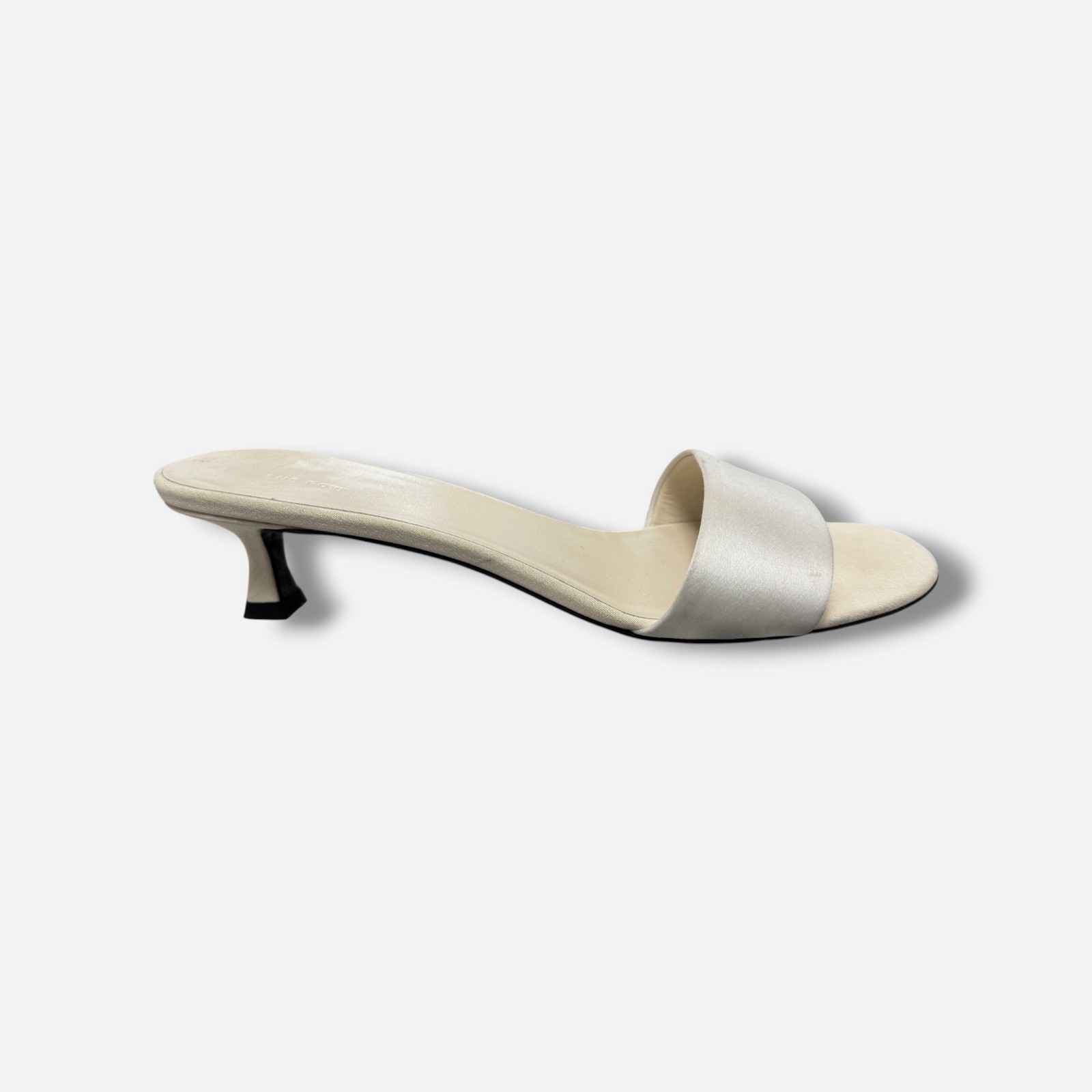 THE ROW Women’s Ivory Satin Kitten Heeled Sandals Shoes Size EU:38 US:8