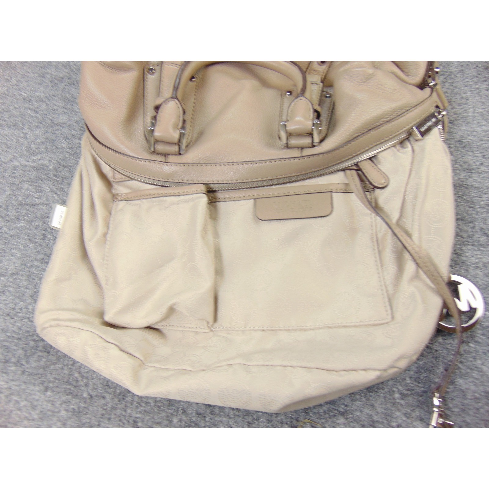 Michael Kors Bedford Satchel Tan Solid Leather Buckle Accent Handbag Purse