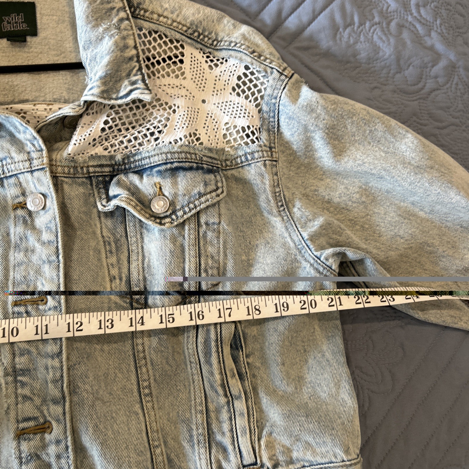 Upcycled Jean Jacket Stone Washed Blue With White crochet Inset Wild Fable Sz L