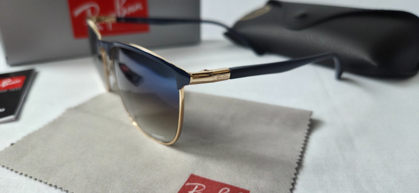 Ray Ban RB3686 57-19 mm sunglasses