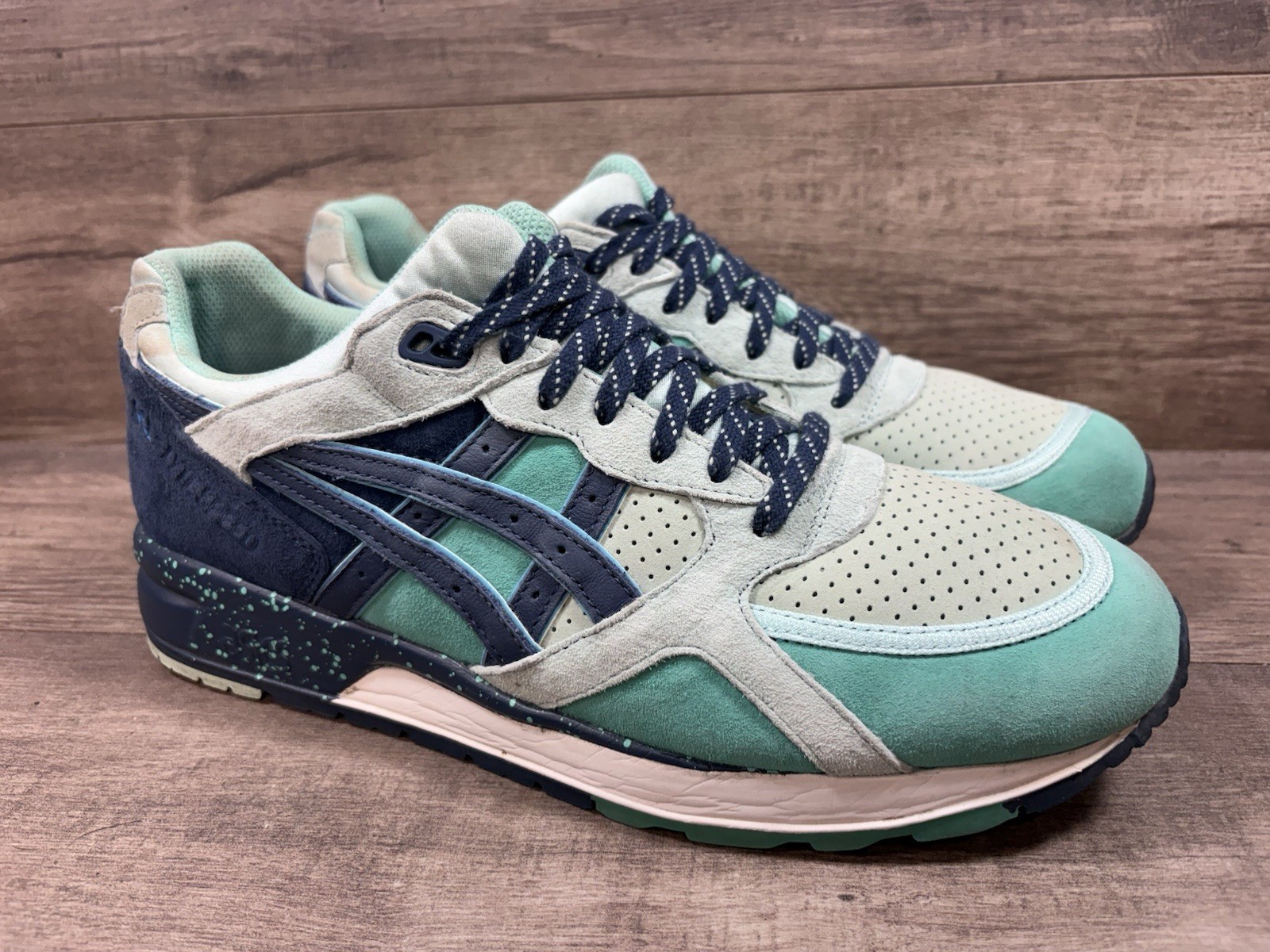 ASICS Gel Lyte x UBIQ Sneakers Retro Shoes Oceanic Cool Breeze Mens Size 10.5