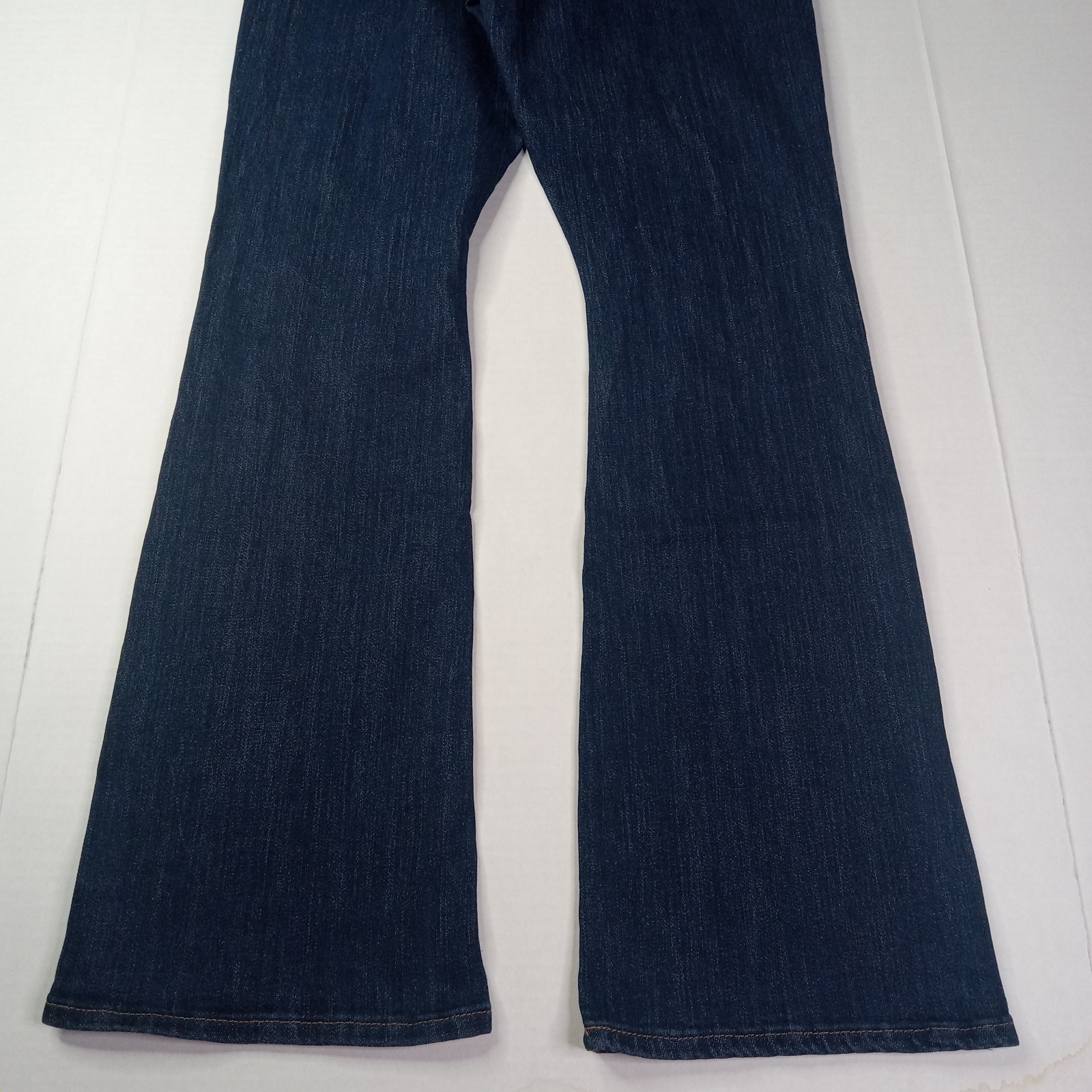 Levi Strauss Signature Mid Rise Bootcut Jeans Women’s Size 10M 30×32 Blue