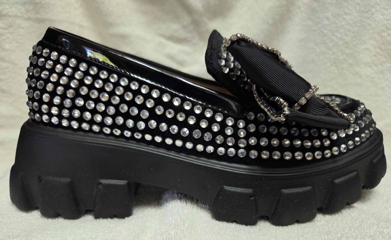 Betsey Johnson Vincent Bow Black Rhinestone Chunky Platform Loafer Women’s 5.5 M