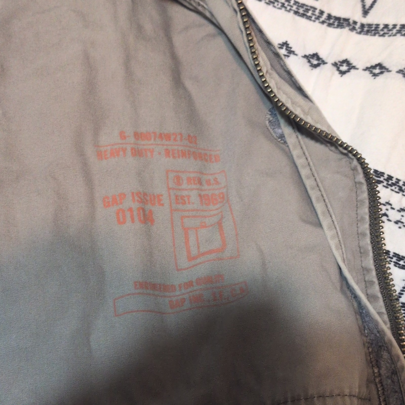 GAP Men’s Vintag Jacket Full Zip Multiple Pockets, Photographer Style Size M